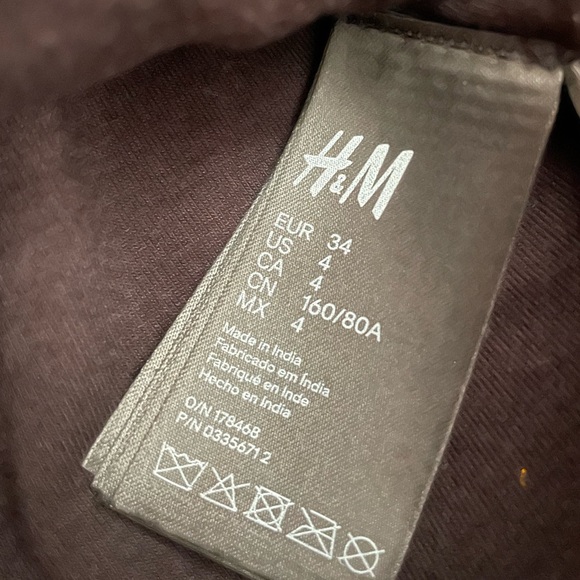 BALMAIN x H&M Sleeveless Rope Braided Top Size 4 Black Gold Tank Top - Picture 3 of 4